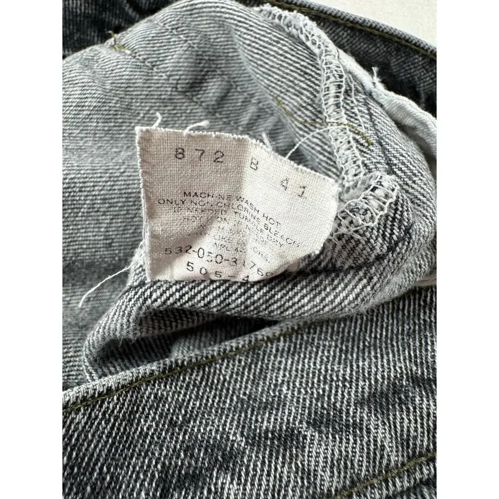 Vintage Levis 505 Charcoal Gray Mens Jeans 34x30 Made in USA Regular Straight
